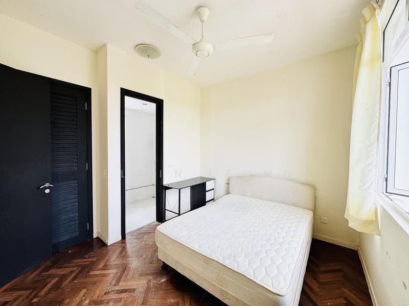 Terraced House for Rent in Tanjung Tokong (Penang) - Elwin Leong - Bedroom - PropertyGuru.com.my