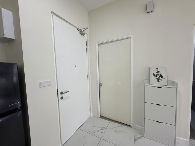 Service Residence for Rent at Cubic Botanical - Jet Tan - Entrance - PropertyGuru.com.my
