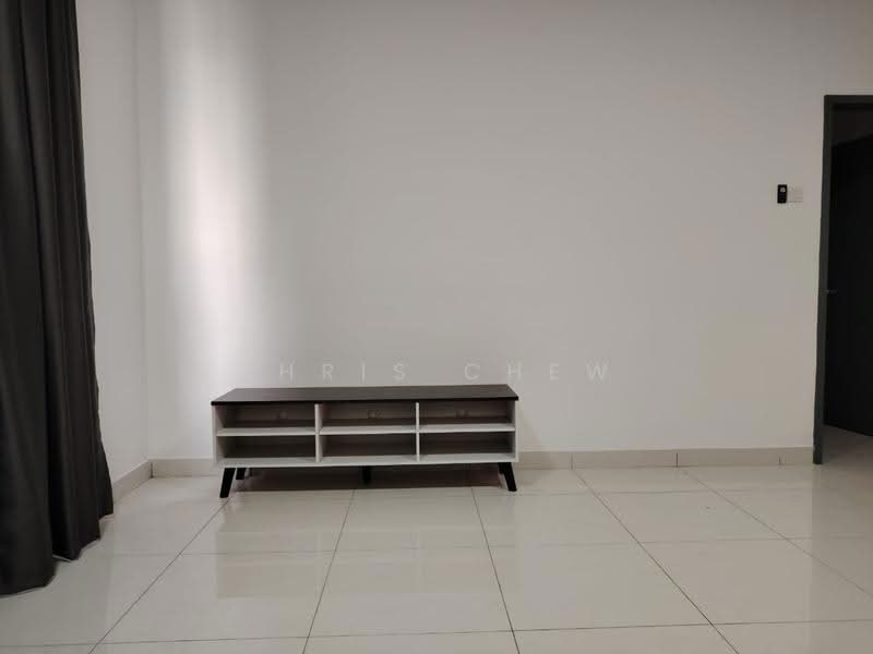 Kediaman Servis untuk Disewa di TRIO By Setia - Chris Chew - Living Room - PropertyGuru.com.my
