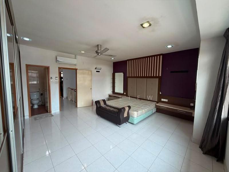 2-storey Terraced House for Sale in Taman Mount Austin (Tebrau) - Jack Liew - Bedroom - PropertyGuru.com.my