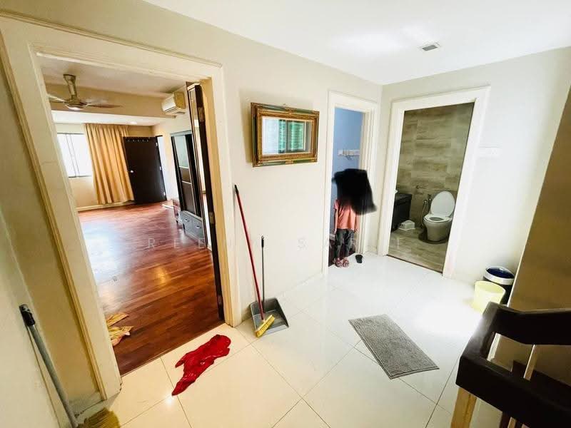 Rumah Bandar untuk Dijual di Bukit Bandaraya (Bangsar) - Reena Sarif - Living Room - PropertyGuru.com.my