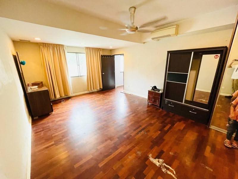 Rumah Bandar untuk Dijual di Bukit Bandaraya (Bangsar) - Reena Sarif - Bedroom - PropertyGuru.com.my