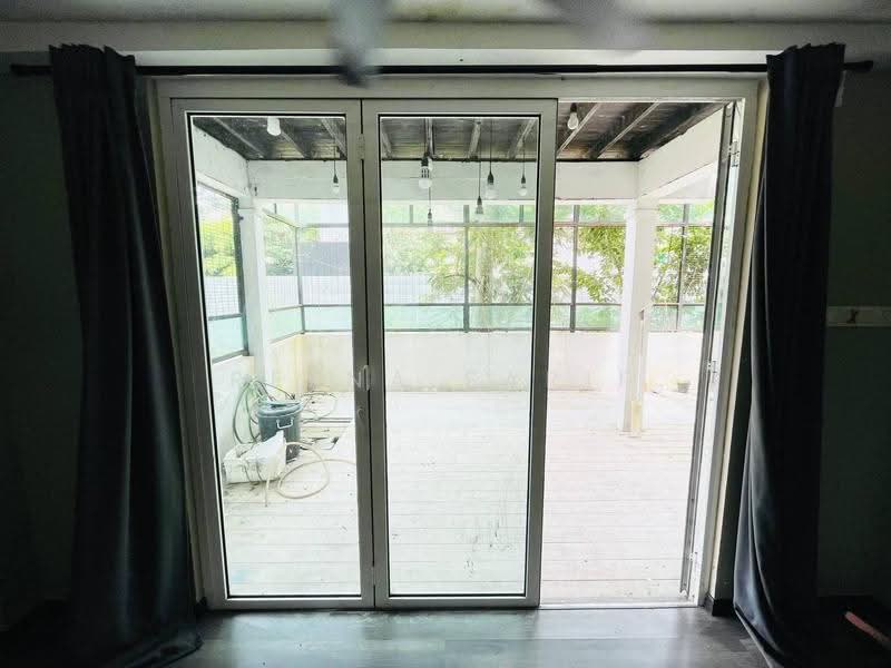 Rumah Bandar untuk Dijual di Bukit Bandaraya (Bangsar) - Reena Sarif - Balcony - PropertyGuru.com.my