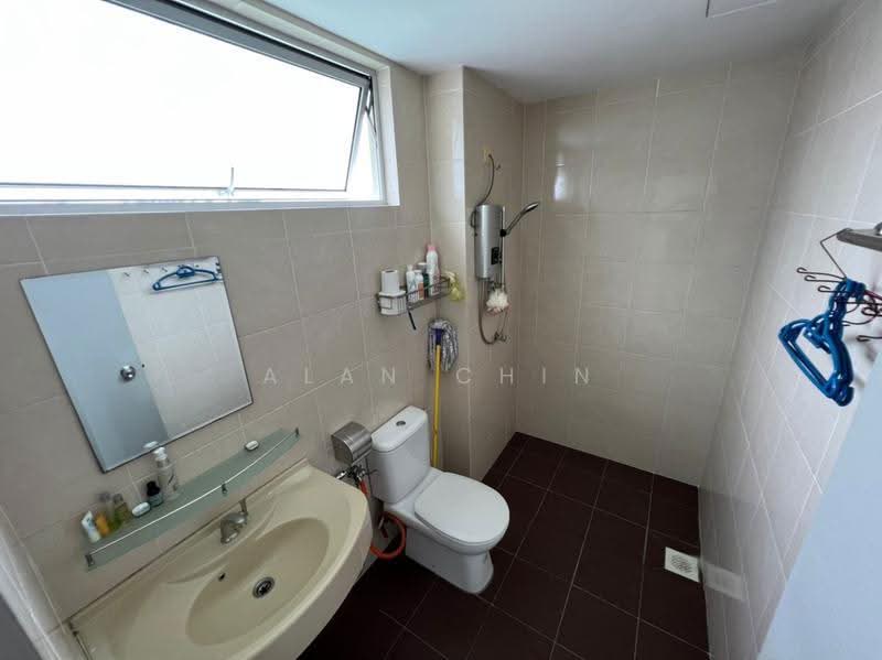 Condominium for Sale at Platinum Lake PV 20 - Alan Chin - Bathroom - PropertyGuru.com.my