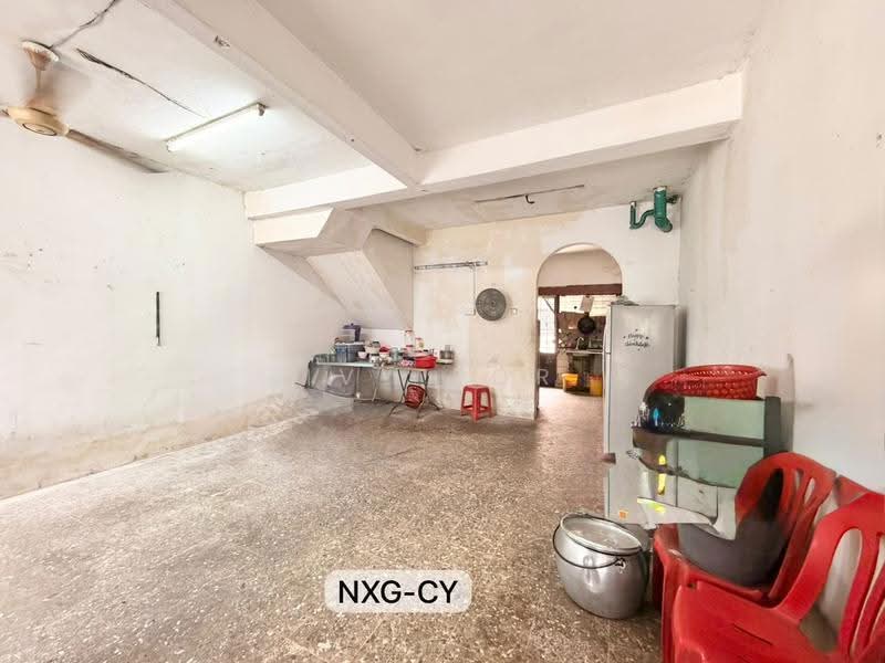 2-storey Terraced House for Sale in Taman Klang Utama (Kapar) - Ivy Por - Kitchen - PropertyGuru.com.my