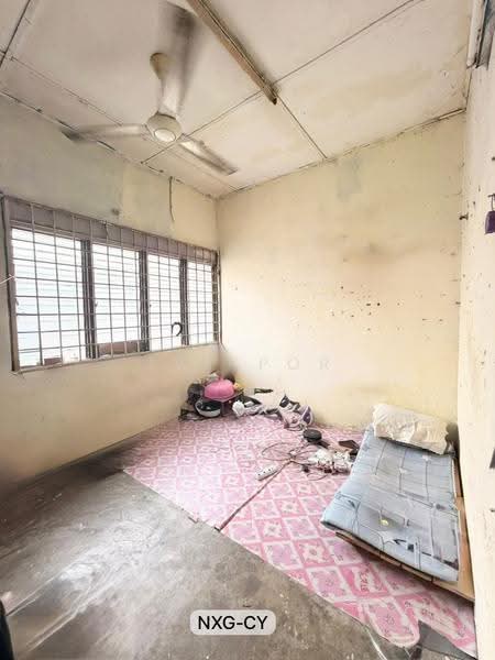 2-storey Terraced House for Sale in Taman Klang Utama (Kapar) - Ivy Por - Bedroom - PropertyGuru.com.my