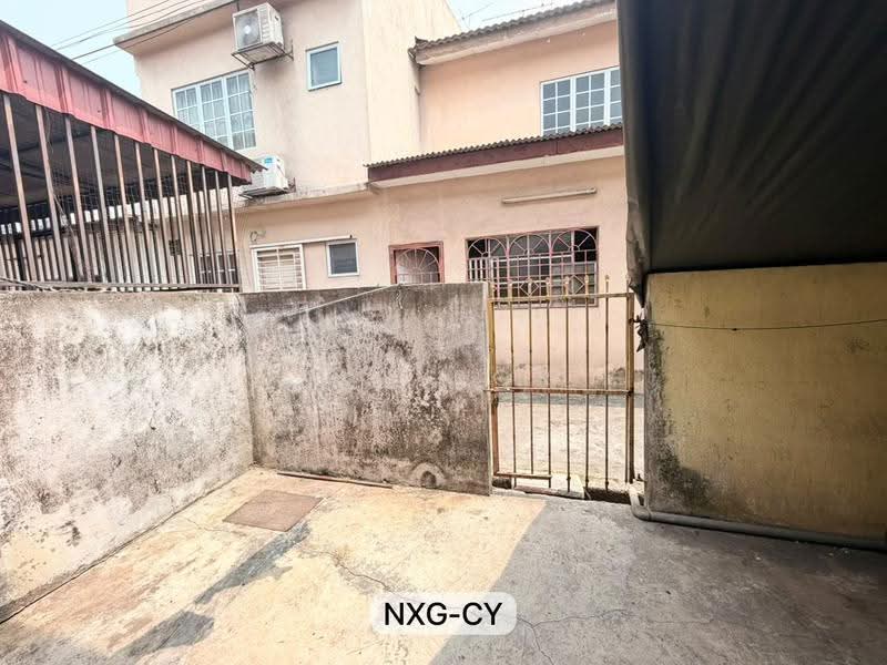 2-storey Terraced House for Sale in Taman Klang Utama (Kapar) - Ivy Por - Exterior - PropertyGuru.com.my
