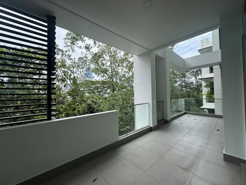 Kondominium untuk Dijual di Kenny Hills Residence - Eugene Shui Fei Leong - Balcony - PropertyGuru.com.my
