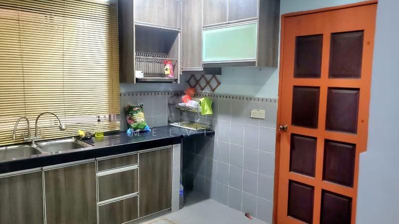 2-storey Terraced House for Sale in Seri Kembangan (Selangor) - Melvin . - Kitchen - PropertyGuru.com.my