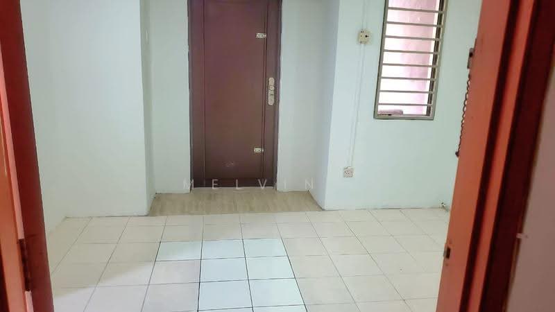 2-storey Terraced House for Sale in Seri Kembangan (Selangor) - Melvin . - Entrance - PropertyGuru.com.my