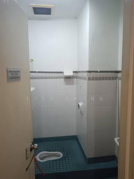 Kedai / Pejabat untuk Dijual di Taman Maluri (Cheras) - Even Chong - Bathroom - PropertyGuru.com.my