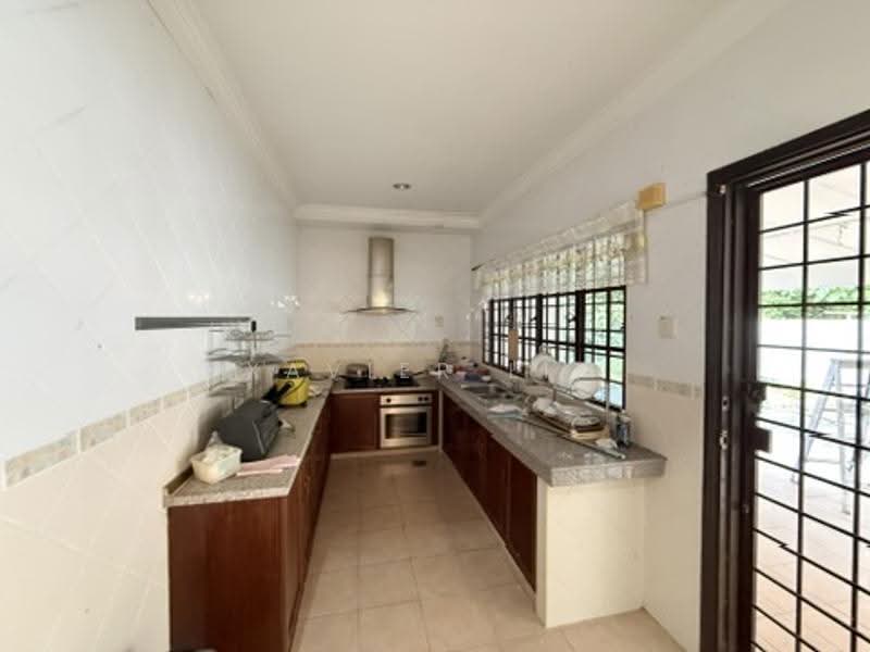 Bungalow House for Sale in Nilai (Negeri Sembilan) - Xavier Lim - Kitchen - PropertyGuru.com.my
