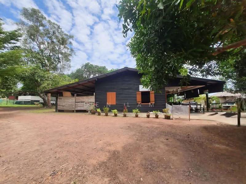 Hotel / Resort for Sale in Kudat (Sabah) - Den Lam - Exterior - PropertyGuru.com.my