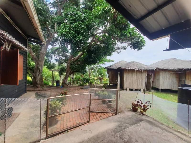 Hotel / Resort for Sale in Kudat (Sabah) - Den Lam - Exterior - PropertyGuru.com.my