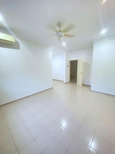2-storey Terraced House for Sale in Taman Mount Austin (Tebrau) - Karl Lim - Interior - PropertyGuru.com.my