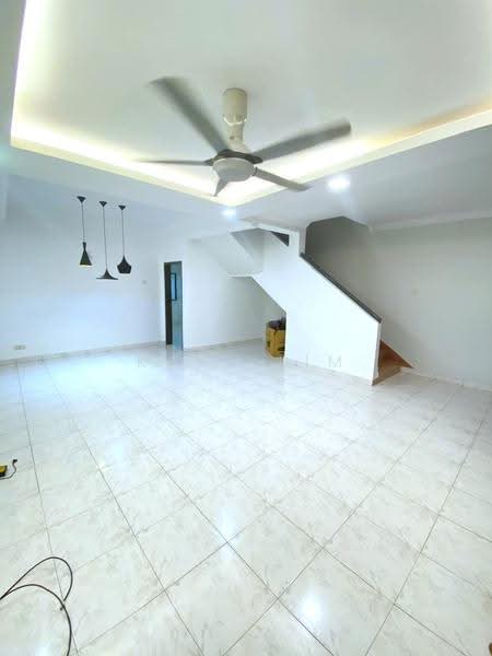 2-storey Terraced House for Sale in Taman Mount Austin (Tebrau) - Karl Lim - Living Room - PropertyGuru.com.my