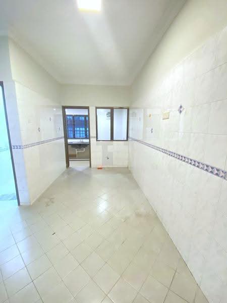 2-storey Terraced House for Sale in Taman Mount Austin (Tebrau) - Karl Lim - Kitchen - PropertyGuru.com.my