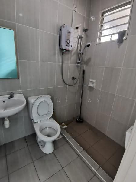 2-storey Terraced House for Sale in Kemuning Utama (Shah Alam) - Chloe Tan - PropertyGuru.com.my