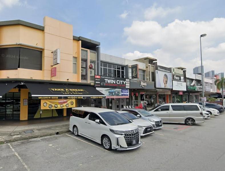 Shop for Sale in Bandar Botanic (Klang) - Eugene Yap - Exterior - PropertyGuru.com.my