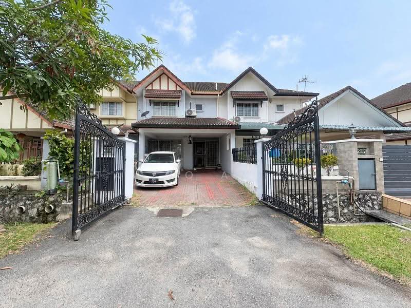 2-storey Terraced House for Sale in Usj 17 (Subang Jaya) - Taufiq Azlan - Exterior - PropertyGuru.com.my