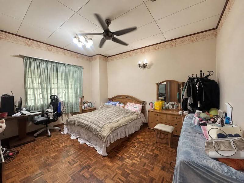 2-storey Terraced House for Sale in Usj 17 (Subang Jaya) - Taufiq Azlan - Bedroom - PropertyGuru.com.my