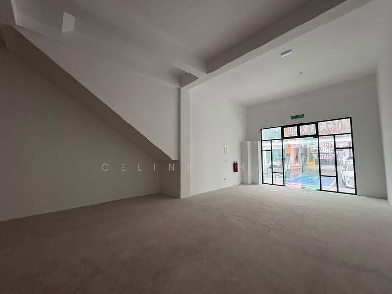 Shop / Office for Rent in Bandar Baru Permas Jaya (Permas Jaya) - Celine Chai - Entrance - PropertyGuru.com.my