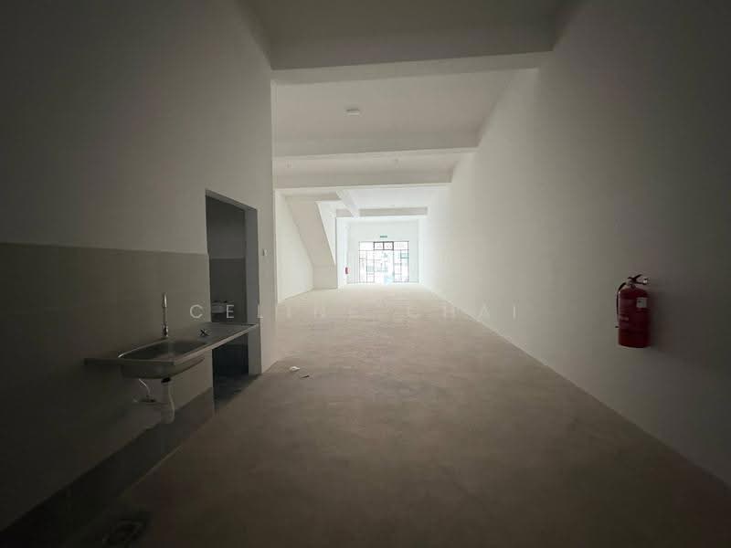 Shop / Office for Rent in Bandar Baru Permas Jaya (Permas Jaya) - Celine Chai - Interior - PropertyGuru.com.my