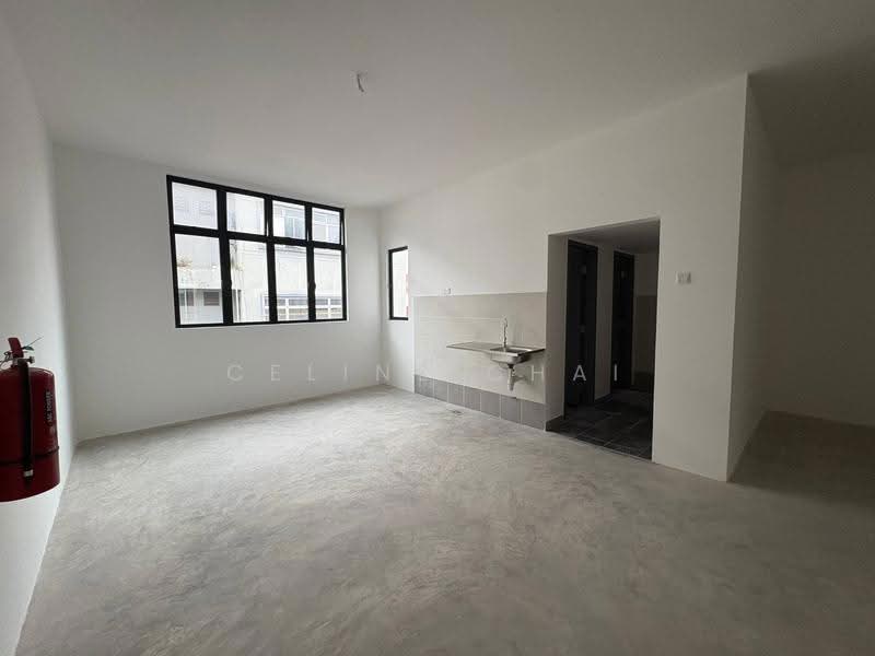 Shop / Office for Rent in Bandar Baru Permas Jaya (Permas Jaya) - Celine Chai - Interior - PropertyGuru.com.my