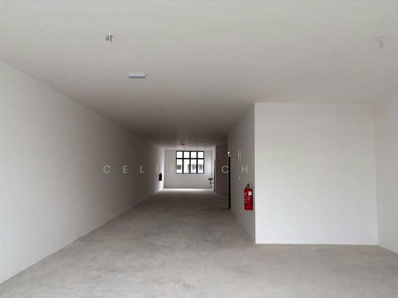 Shop / Office for Rent in Bandar Baru Permas Jaya (Permas Jaya) - Celine Chai - Interior - PropertyGuru.com.my