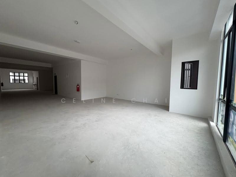 Shop / Office for Rent in Bandar Baru Permas Jaya (Permas Jaya) - Celine Chai - Interior - PropertyGuru.com.my