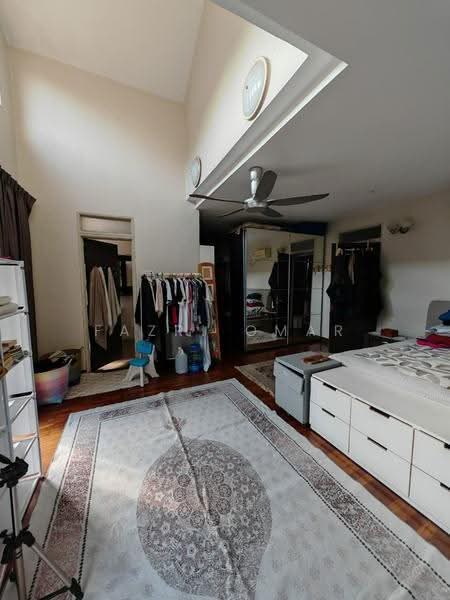 2-storey Terraced House for Sale in Bukit Jelutong (Shah Alam) - Fazri Omar - PropertyGuru.com.my