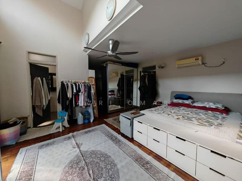 2-storey Terraced House for Sale in Bukit Jelutong (Shah Alam) - Fazri Omar - PropertyGuru.com.my