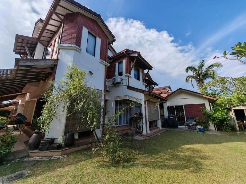 2-storey Terraced House for Sale in Bukit Jelutong (Shah Alam) - Fazri Omar - PropertyGuru.com.my