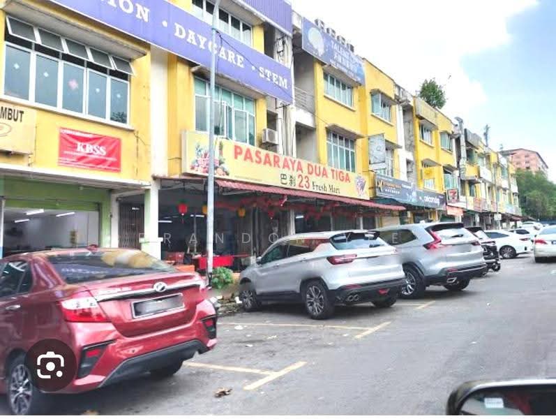 Shop for Rent in Taman Bukit Serdang (Seri Kembangan) - Brandon Yee - Exterior - PropertyGuru.com.my
