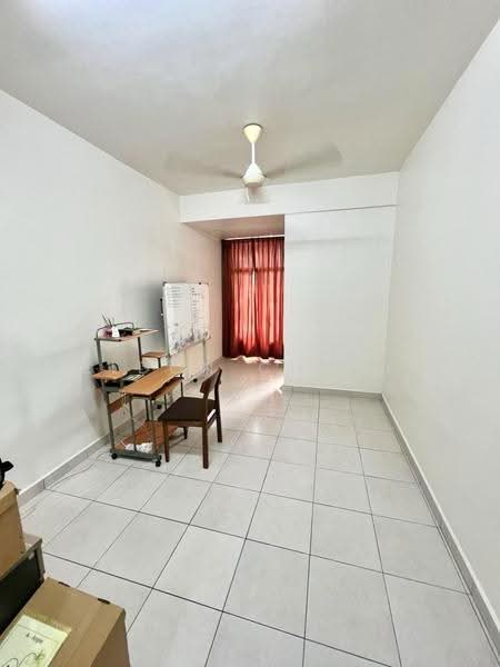 2-storey Terraced House for Rent in Kajang (Selangor) - Eldon Chong - Study - PropertyGuru.com.my