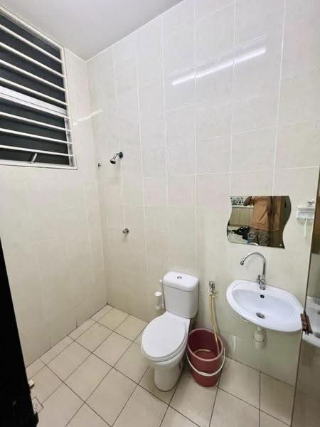2-storey Terraced House for Rent in Kajang (Selangor) - Eldon Chong - Bathroom - PropertyGuru.com.my