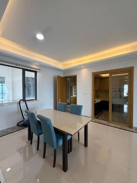 Service Residence for Rent at R&F Princess Cove Phase 1 - Ember Lim - Dining Room - PropertyGuru.com.my