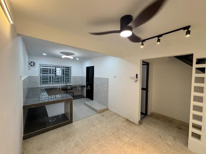 2-storey Terraced House for Sale in Taman Sri Muda (Shah Alam) - Hana Zaini - Kitchen - PropertyGuru.com.my