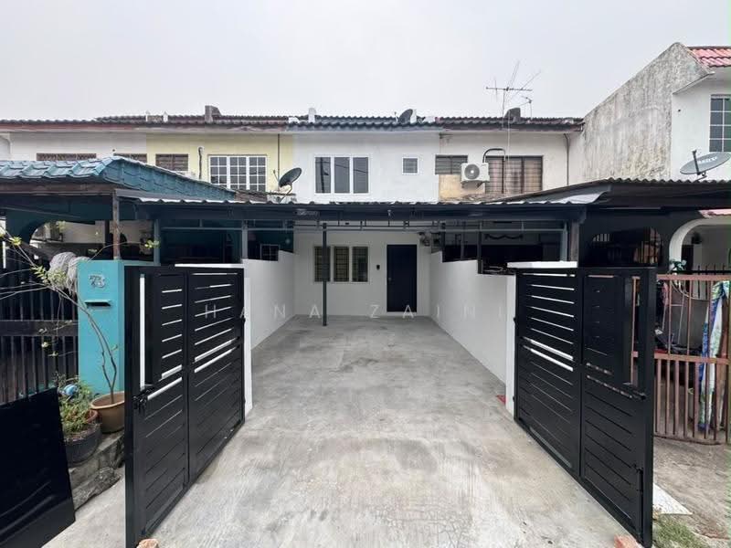2-storey Terraced House for Sale in Taman Sri Muda (Shah Alam) - Hana Zaini - Exterior - PropertyGuru.com.my