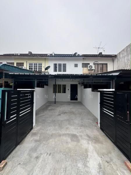 2-storey Terraced House for Sale in Taman Sri Muda (Shah Alam) - Hana Zaini - Exterior - PropertyGuru.com.my