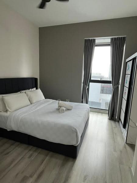 Kediaman Servis untuk Dijual di Southkey Mosaic - Jason Sim - Bedroom - PropertyGuru.com.my