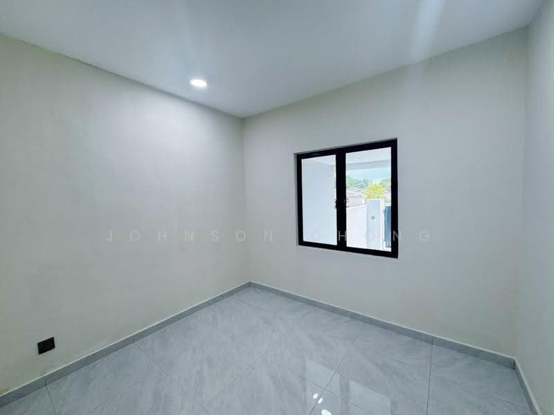 1-storey Terraced House for Sale in Taman Abad (Johor Bahru) - Johnson Chong - PropertyGuru.com.my
