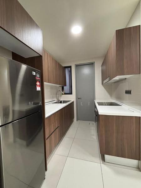 Service Residence for Sale at The Era @ Duta North - Mandy Liew - Kitchen - PropertyGuru.com.my