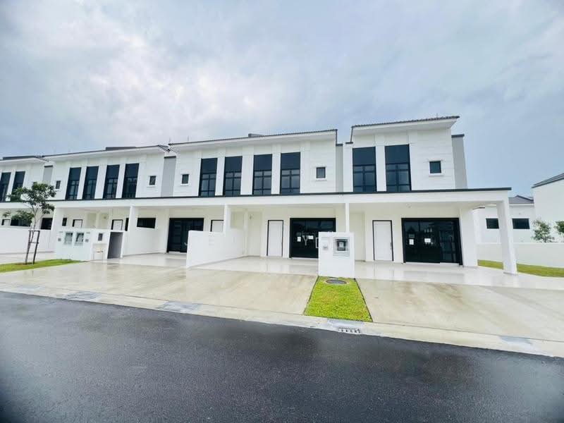 2-storey Terraced House for Sale in Eco Botanic (Iskandar Puteri (Nusajaya)) - Jeff Yap - Exterior - PropertyGuru.com.my