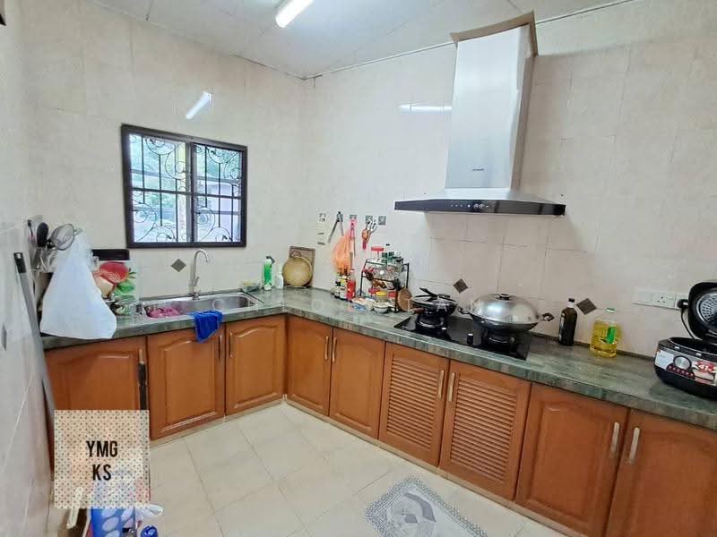2-storey Terraced House for Sale in Bandar Botanic (Klang) - Chloe Tan - PropertyGuru.com.my