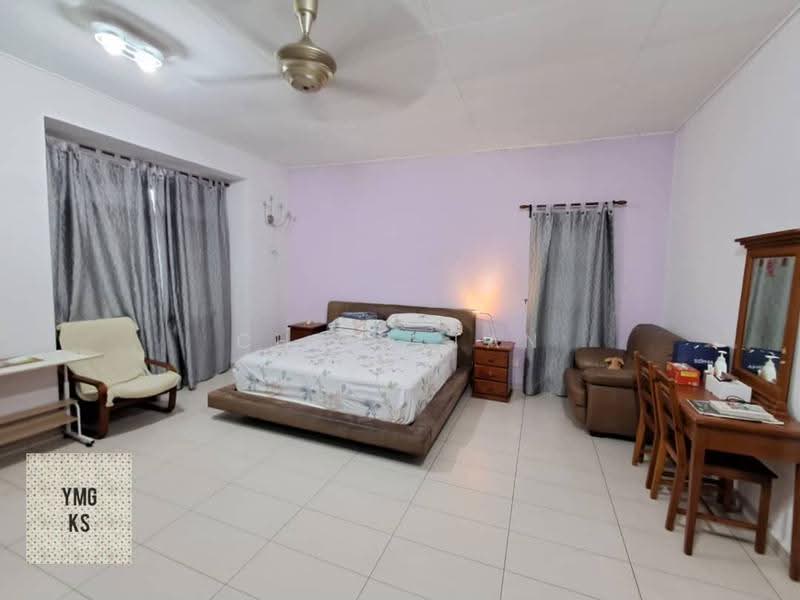2-storey Terraced House for Sale in Bandar Botanic (Klang) - Chloe Tan - PropertyGuru.com.my