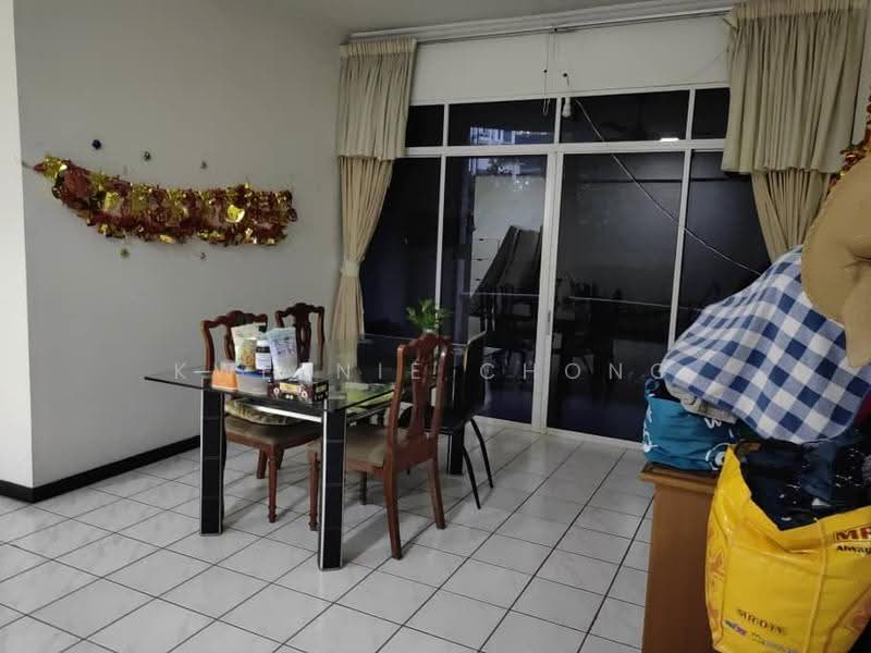 Condominium for Sale at 1A Stonor - Kweenie Chong - Dining Room - PropertyGuru.com.my