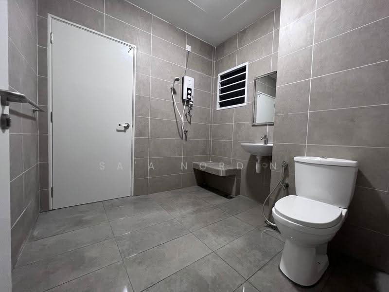 2-storey Terraced House for Sale in Cyberjaya (Selangor) - Sa'a Nordin - Bathroom - PropertyGuru.com.my