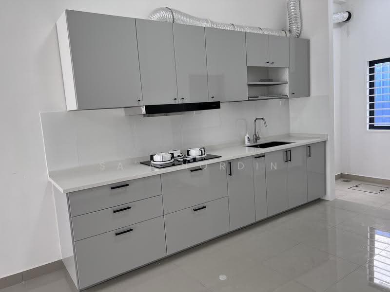2-storey Terraced House for Sale in Cyberjaya (Selangor) - Sa'a Nordin - Kitchen - PropertyGuru.com.my