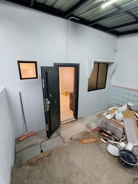 2-storey Terraced House for Sale in Taman Skudai Baru (Skudai) - Alviss Tay - Entrance - PropertyGuru.com.my